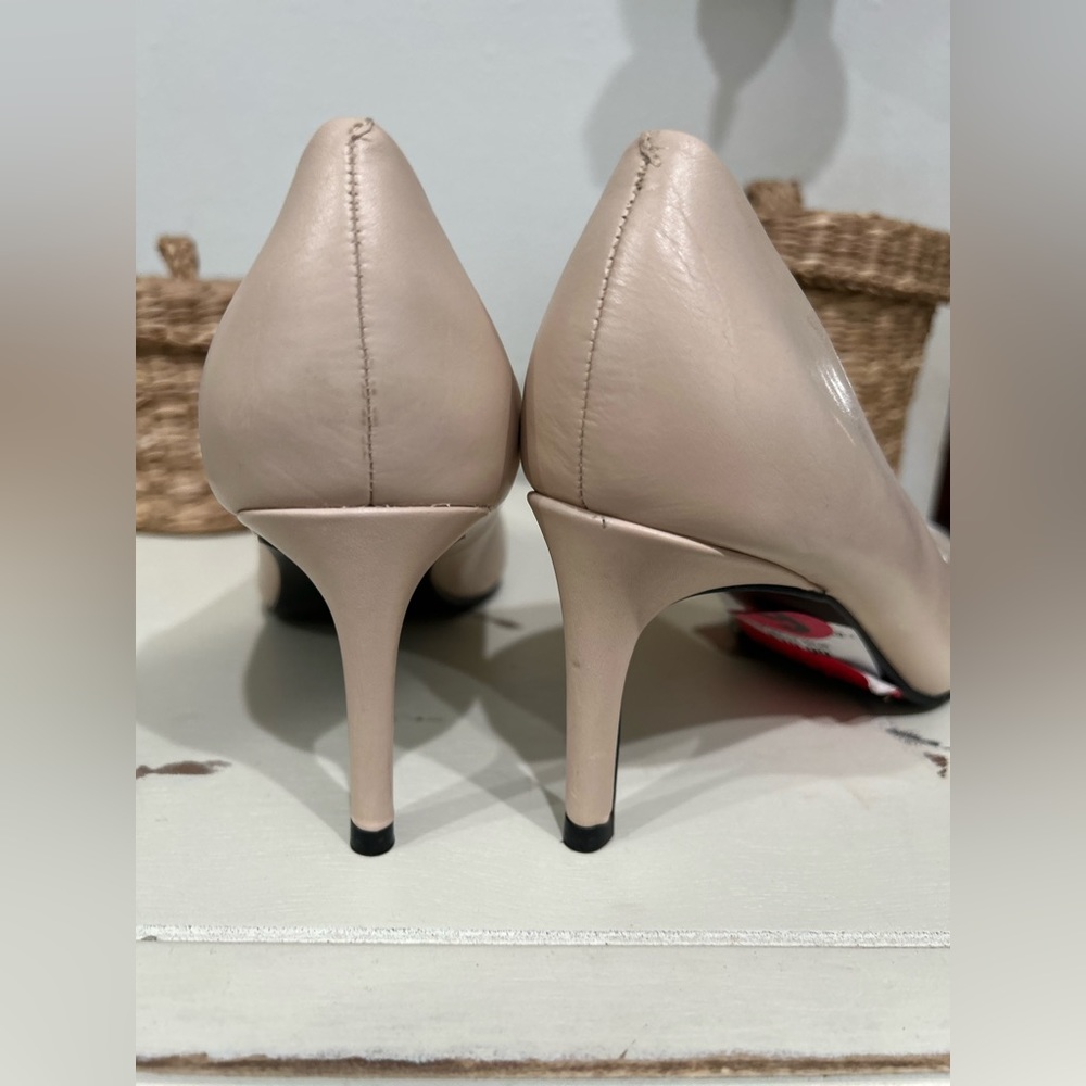 Calvin Klein snip toe callia  Pumps - Picture 4 of 6